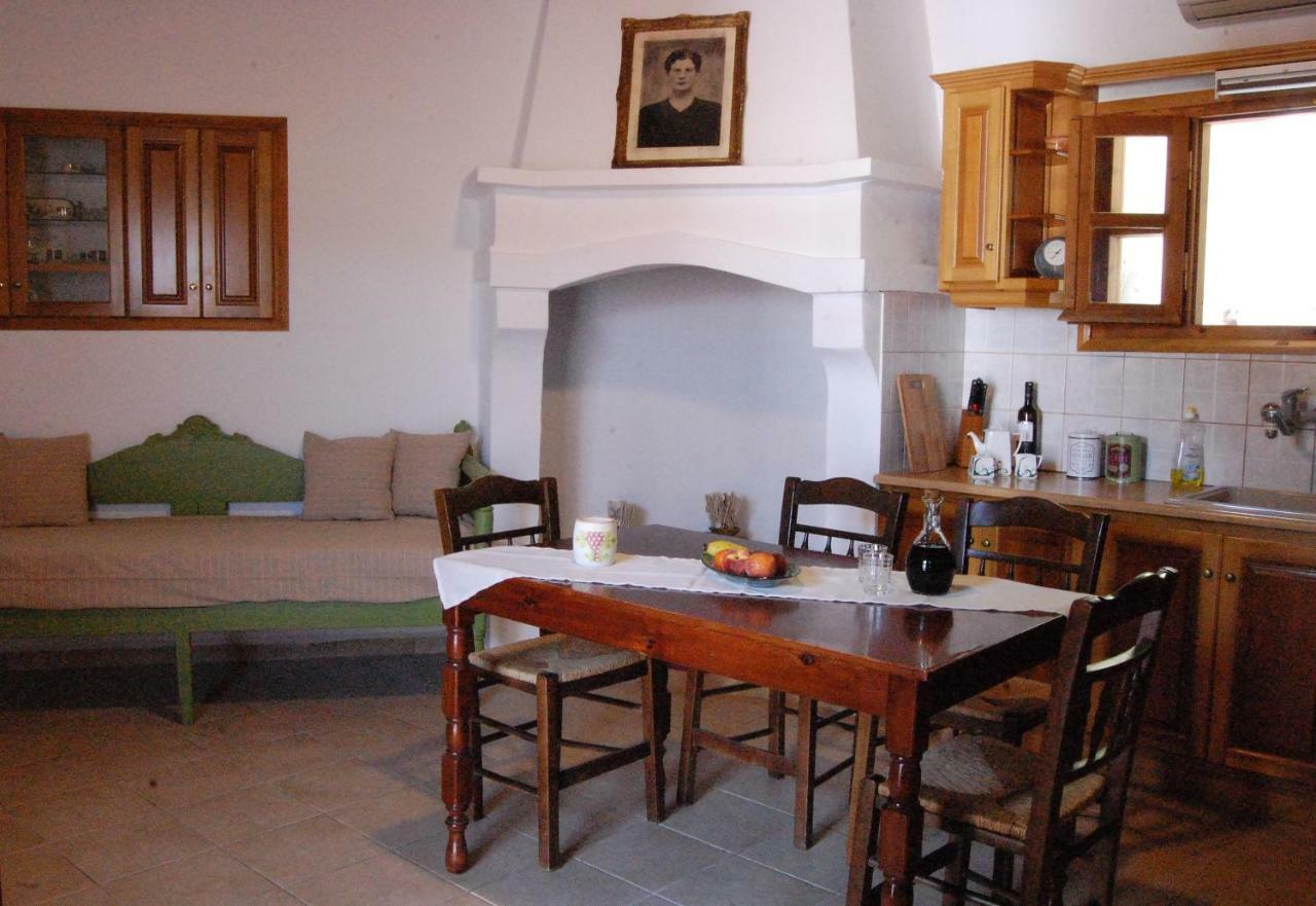 Old Winery House Villa Kolimvárion Eksteriør billede